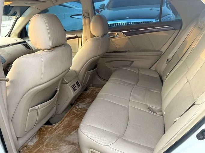 Used Toyota Avalon III Facelift, 3.5 l, 2008 in Sharjah by Al Muhtaref Used Cars, White color. GCC Specs | AUTO.AE