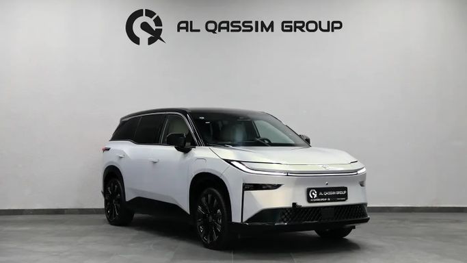 جديدة Toyota bZ3X, 2025 في في الشارقة من Al Qassem Cars Trading، اللون فضي. أخرى | AUTO.AE | إعلان #273668