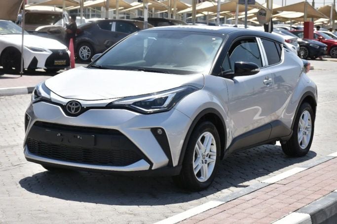 Новый Toyota C-HR I Рестайлинг, 1.2 л, 2022 в Шардже от Alfaris Used Cars Серебристый цвет. Other | AUTO.AE