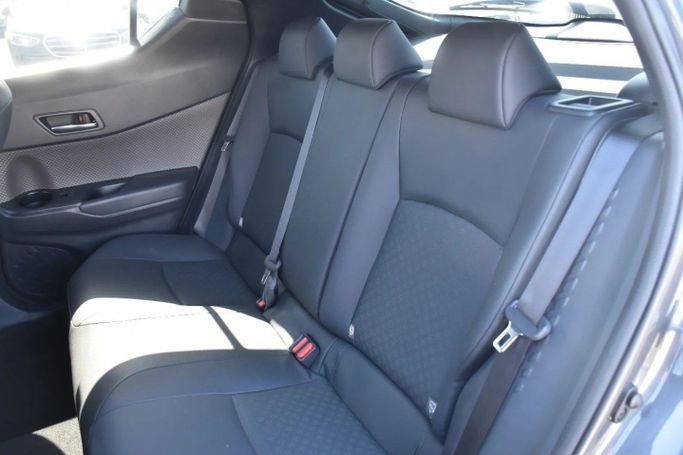 New Toyota C-HR I Facelift, 1.2 l, 2022 in Sharjah by Alfaris Used Cars, Grey color. Other | AUTO.AE