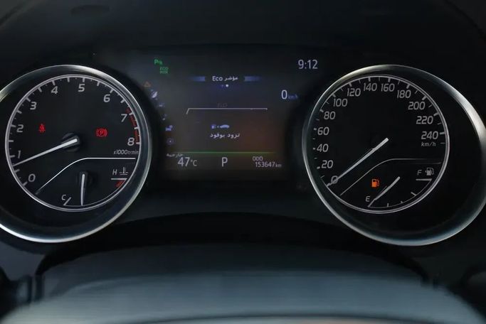 Подержанный Toyota Camry VIII (XV70), 3.5 л, 2019 в Шардже от Qasr Al Furqan Used Cars Белый цвет. GCC | AUTO.AE