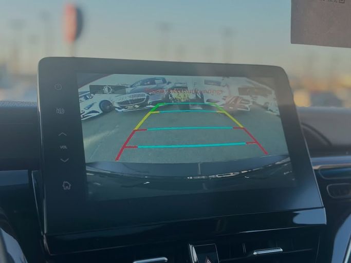 Used Toyota Camry VIII (XV70) Facelift, 2.5 l, 2023 in Sharjah by Badar Used Cars, Black color.  | AUTO.AE