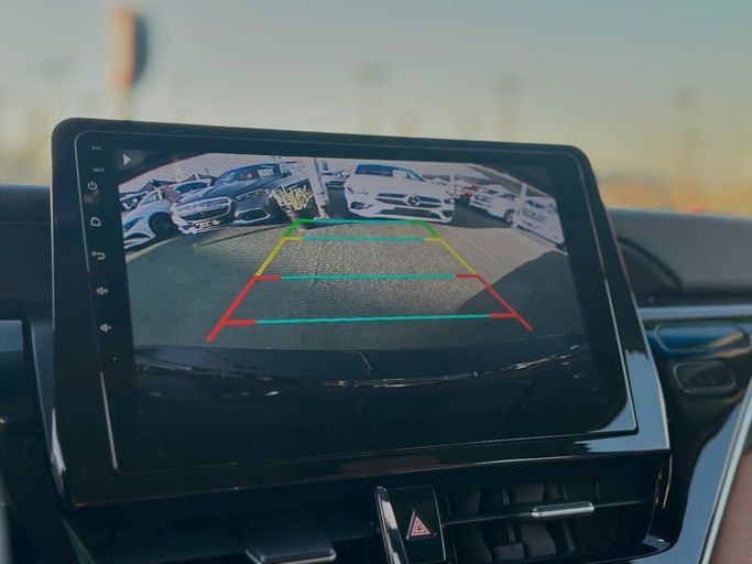 Used Toyota Camry VIII (XV70) Facelift, 2.5 l, 2022 in Sharjah by Badar Used Cars, Black color.  | AUTO.AE