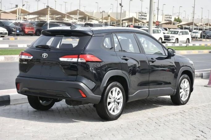 Новый Toyota Corolla Cross I, 2.0 л, 2025 в Шардже от Alfaris Used Cars Черный цвет.  | AUTO.AE