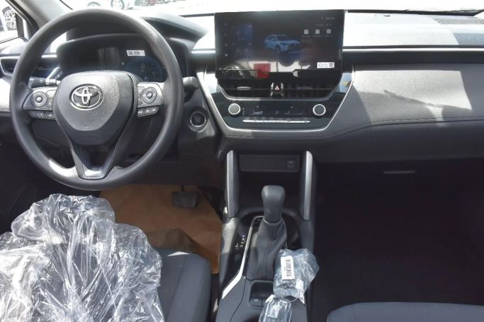 Новый Toyota Corolla Cross I, 2.0 л, 2025 в Шардже от Alfaris Used Cars Белый цвет. Other | AUTO.AE