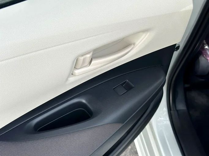 Новый Toyota Corolla Sporty XII (E210), 2.0 л, 2025 в Шардже от Almarid Motors Белый цвет. GCC | AUTO.AE