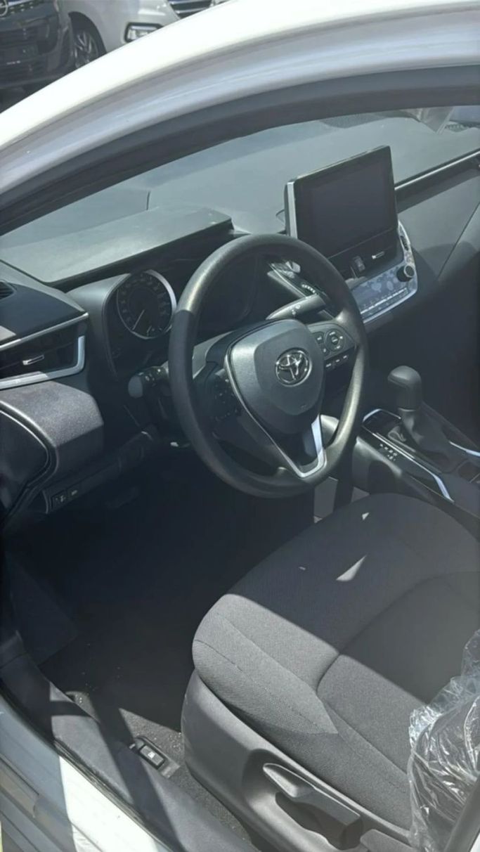 Новый Toyota Corolla Sporty XII (E210) Рестайлинг, 2.0 л, 2024 в Шардже от Nour Alnukhba Motors Белый цвет. Other | AUTO.AE