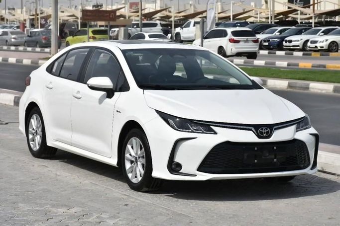 New Toyota Corolla Sporty XII (E210) Facelift, 1.8 l, 2025 in Sharjah by Alfaris Used Cars, White color.  | AUTO.AE