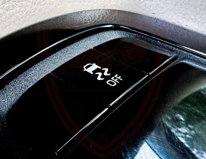 Подержанный Toyota Corolla XII (E210), 1.6 л, 2022 в Шардже от Al Sayed Khamis Used Auto Trading Белый цвет. GCC | AUTO.AE