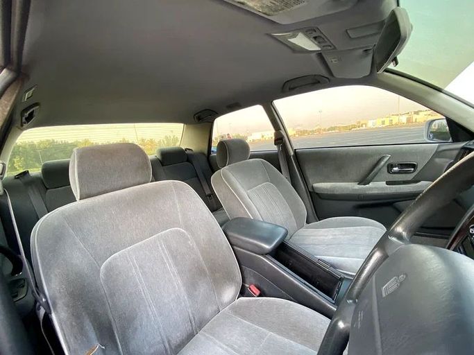 Подержанный Toyota Crown VIII (S130), 4.0 л, 1991 в Шардже от Ahmad alkhodari Motors Белый цвет. Японская | AUTO.AE