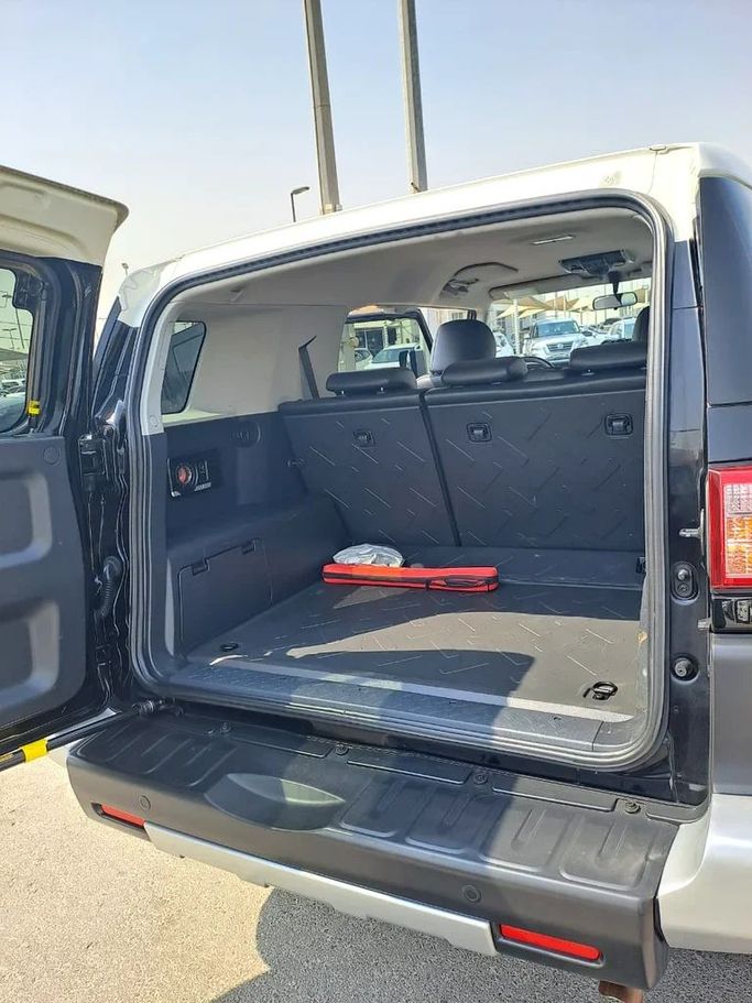 New Toyota FJ Cruiser, 4.0 l, 2022 in Sharjah by Imad Younis Almani used Cars, Black color. GCC Specs | AUTO.AE