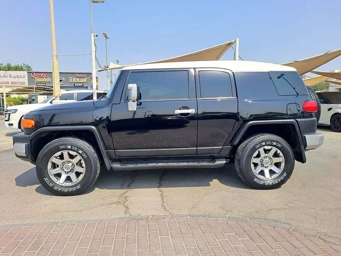 New Toyota FJ Cruiser, 4.0 l, 2022 in Sharjah by Imad Younis Almani used Cars, Black color. GCC Specs | AUTO.AE