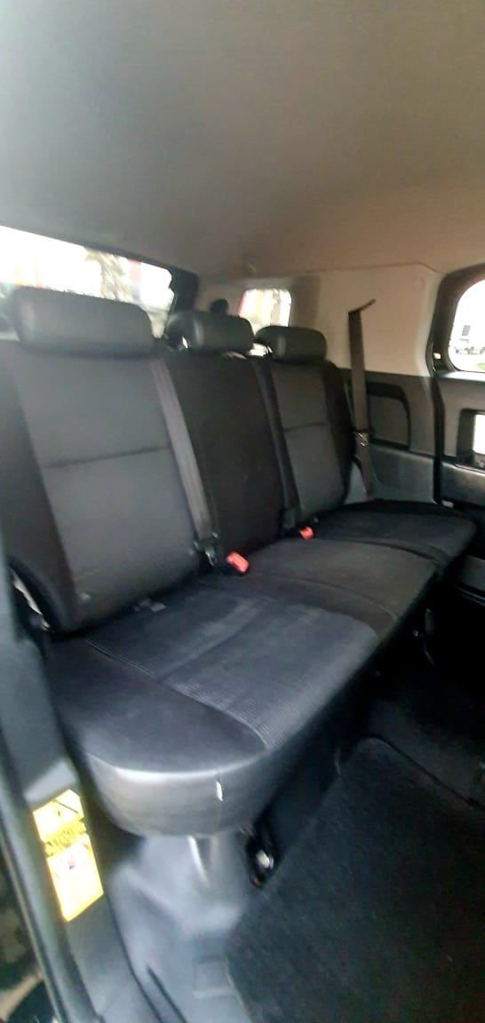 Новый Toyota FJ Cruiser, 4.0 л, 2010 в Шардже от Ishtar Used Cars Черный цвет. GCC | AUTO.AE
