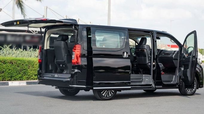 Новый Toyota Granvia II, 3.5 л, 2023 в Шардже от Nour Alnukhba Motors Черный цвет. Other | AUTO.AE