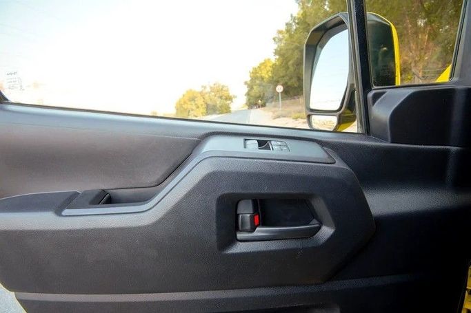 Used Toyota HiAce H200 Facelift, 2.0 l, 2020 in Sharjah by First Choice Cars, Yellow color. GCC Specs | AUTO.AE