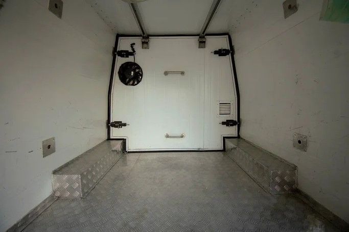 Used Toyota HiAce H300, 3.5 l, 2021 in Sharjah by First Choice Cars, White color. GCC Specs | AUTO.AE