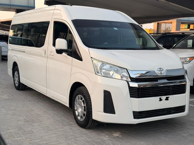 Подержанный ⁦Toyota HiAce H300, 3.5 л, 2020⁩ в ОАЭ, Шарджа от CAR POINT USED CARS Белый цвет. GCC | AUTO.AE | Объявление #289702