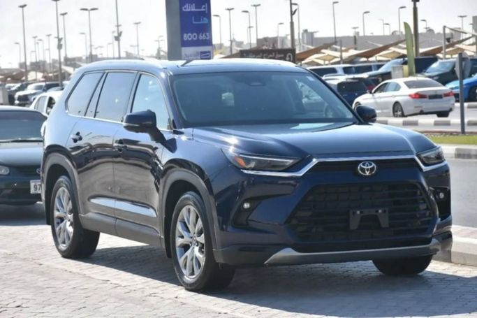 Used Toyota Highlander IV (U70), 2.0 l, 2024 in Sharjah by Alfaris Used Cars, Black color. Other | AUTO.AE