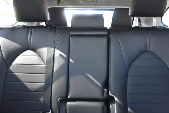 Used Toyota Highlander IV (U70), 3.5 l, 2022 in Sharjah by Alfaris Used Cars, Blue color. Other | AUTO.AE