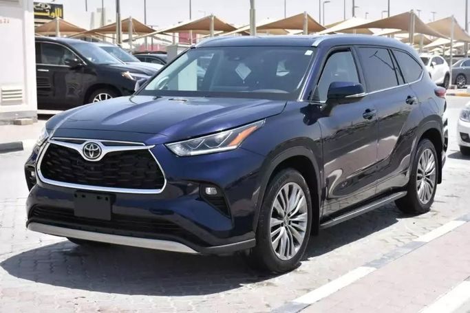 Used Toyota Highlander IV (U70), 3.5 l, 2021 in Sharjah by Alfaris Used Cars, Blue color. Other | AUTO.AE