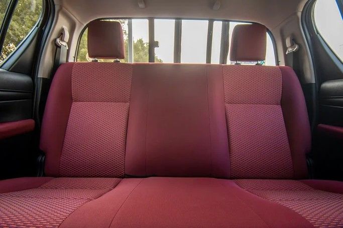 Used Toyota Hilux MHEV VIII Facelift 2, 2.8 l, 2024 in Sharjah by First Choice Cars, White color. GCC Specs | AUTO.AE