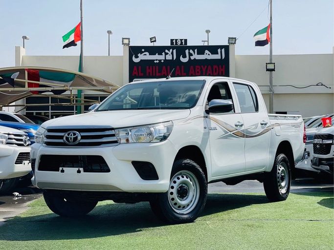 Used Toyota Hilux VIII, 2.7 l, 2017 in Sharjah by Al Helal Al Abyadh Used Cars, White color. GCC Specs | AUTO.AE