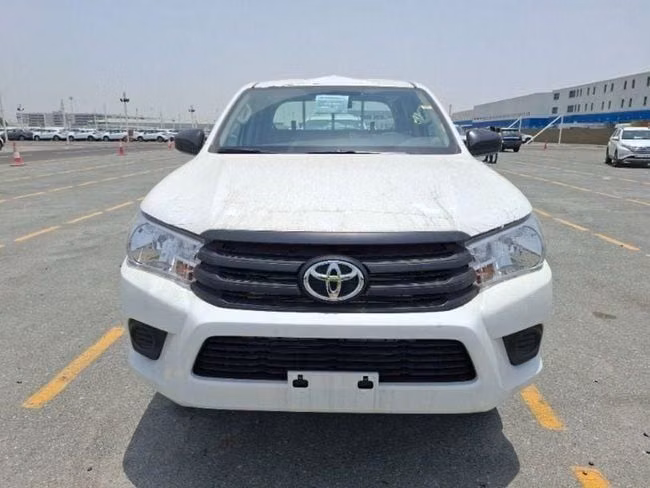 Новый Toyota Hilux VIII, 2.4 л, 2025 в Шардже от WALID ASAAD CARS Белый цвет. GCC | AUTO.AE | Объявление #232461