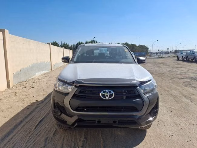 New Toyota Hilux VIII Facelift, 2.7 l, 2025 in Sharjah by WALID ASAAD CARS, Black color. Other | AUTO.AE | Listing #232531