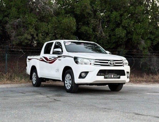 Подержанный Toyota Hilux VIII, 2.7 л, 2020 в ОАЭ, Шарджа от Al Sayed Khamis Used Cars Белый цвет. GCC | AUTO.AE | Объявление #275202