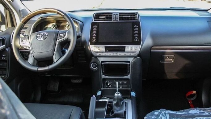 Новый Toyota Land Cruiser Prado 150 Series Рестайлинг 3, 4.0 л, 2023 в Шардже от Nour Alnukhba Motors Черный цвет. Other | AUTO.AE