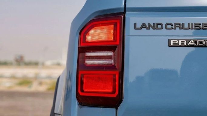 Новый Toyota Land Cruiser Prado 250 Series, 2.8 л, 2025 в Шардже от Nour Alnukhba Motors Синий цвет. Other | AUTO.AE