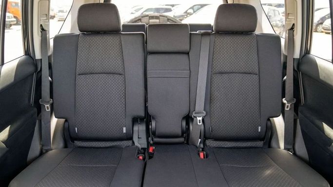 Новый Toyota Land Cruiser Prado 150 Series Рестайлинг 3, 2.8 л, 2023 в Шардже от Nour Alnukhba Motors Серый цвет. Other | AUTO.AE