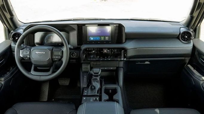 Новый Toyota Land Cruiser Prado 250 Series, 2.7 л, 2025 в Шардже от Nour Alnukhba Motors Серый цвет. Other | AUTO.AE