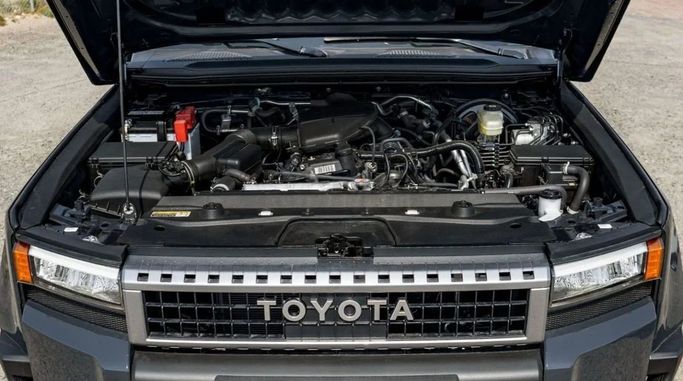 Новый Toyota Land Cruiser Prado 250 Series, 2.7 л, 2025 в Шардже от Nour Alnukhba Motors Серый цвет. Other | AUTO.AE