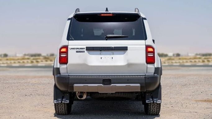 Новый Toyota Land Cruiser Prado 250 Series, 2.7 л, 2024 в Шардже от Nour Alnukhba Motors Белый цвет. Other | AUTO.AE