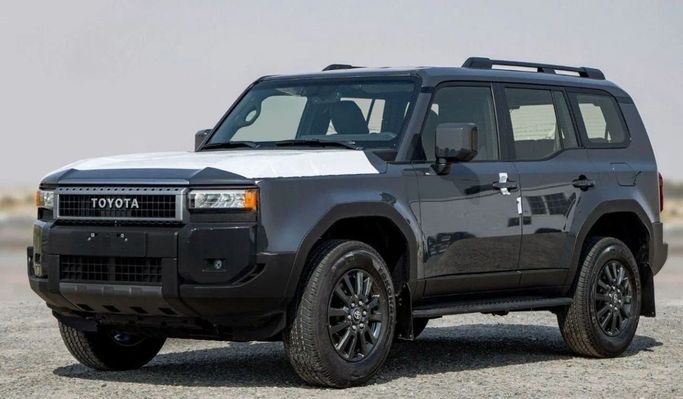 Новый Toyota Land Cruiser Prado 250 Series, 2.8 л, 2025 в Шардже от Nour Alnukhba Motors Серый цвет. Other | AUTO.AE