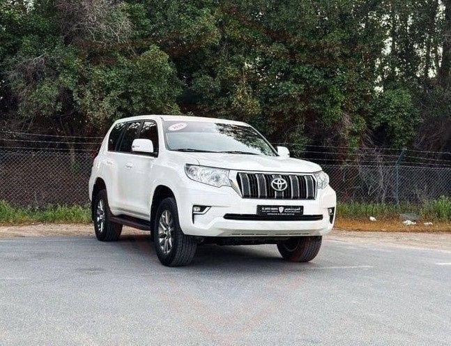 Подержанный Toyota Land Cruiser Prado 150 Series Рестайлинг 2, 4.0 л, 2019 в ОАЭ, Шарджа от Al Sayed Khamis Used Cars Белый цвет. GCC | AUTO.AE | Объявление #275176