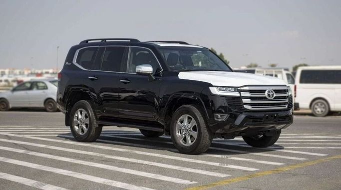 New Toyota Land Cruiser 300 Series, 3.4 l, 2025 in Sharjah by Nour Alnukhba Motors, Black color. European Specs | AUTO.AE