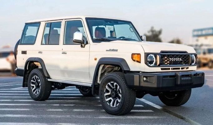 New Toyota Land Cruiser 70 Series Facelift 2, 2.8 l, 2024 in Sharjah by Nour Alnukhba Motors, White color. Other | AUTO.AE
