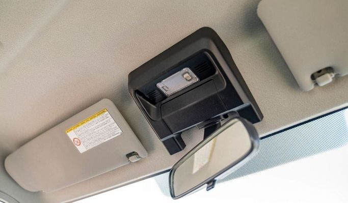 Новый Toyota Land Cruiser 70 Series Рестайлинг 2, 4.5 л, 2025 в Шардже от Nour Alnukhba Motors Белый цвет. Other | AUTO.AE