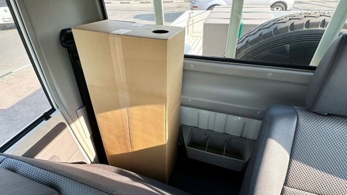 Новый Toyota Land Cruiser 70 Series Рестайлинг 2, 4.5 л, 2024 в Шардже от Nour Alnukhba Motors Белый цвет. Other | AUTO.AE