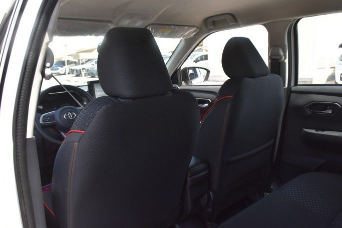 Новый Toyota Raize I, 1.0 л, 2024 в Шардже от Alfaris Used Cars Белый цвет.  | AUTO.AE