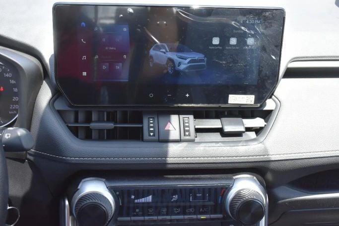 New Toyota RAV4 V (XA50), 2.0 l, 2025 in Sharjah by Alfaris Used Cars, White color. Other | AUTO.AE