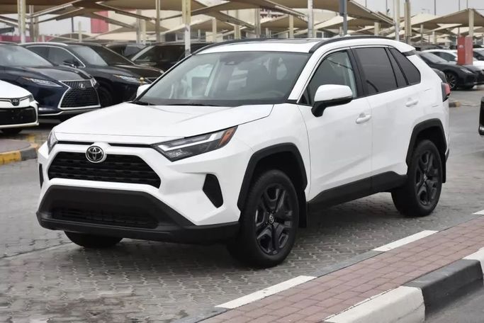 Used Toyota RAV4 V (XA50), 2.5 l, 2022 in Sharjah by Alfaris Used Cars, White color. Other | AUTO.AE