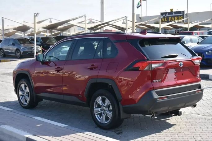 Used Toyota RAV4 V (XA50), 2.5 l, 2022 in Sharjah by Alfaris Used Cars, Red color. Other | AUTO.AE