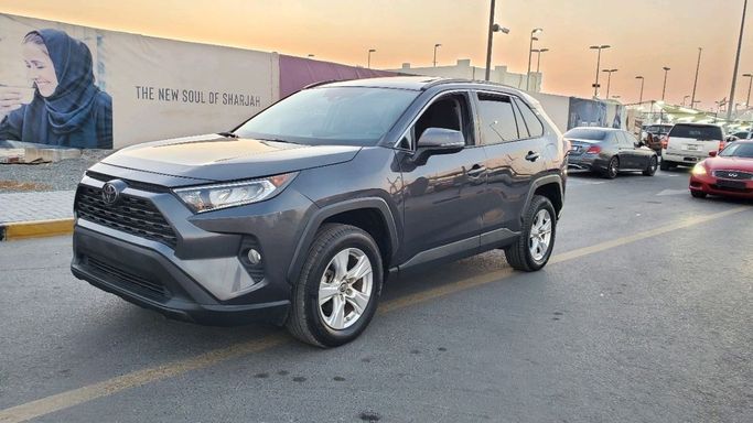 Used Toyota RAV4 V (XA50), 2.5 l, 2019 in Sharjah by Golden Deal Cars, Black color. American Specs | AUTO.AE