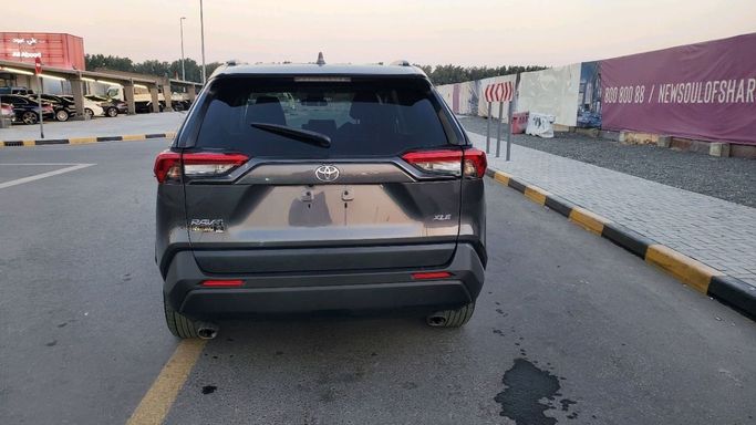 Used Toyota RAV4 V (XA50), 2.5 l, 2019 in Sharjah by Golden Deal Cars, Black color. American Specs | AUTO.AE