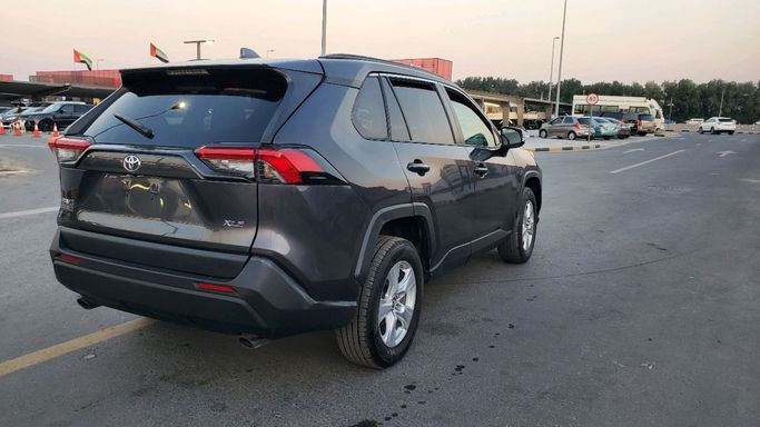 Used Toyota RAV4 V (XA50), 2.5 l, 2019 in Sharjah by Golden Deal Cars, Black color. American Specs | AUTO.AE