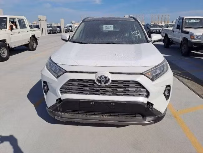 جديدة Toyota RAV4 V (XA50), 2.5 l, 2025 في في الشارقة من WALID ASAAD CARS، اللون أبيض. أخرى | AUTO.AE | إعلان #232522