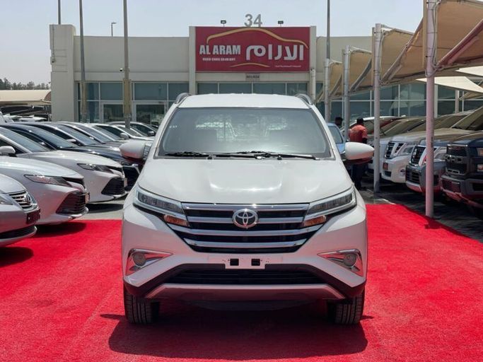 Новый Toyota Rush II, 1.5 л, 2022 в Шардже от Al Aram Cars Белый цвет. GCC | AUTO.AE